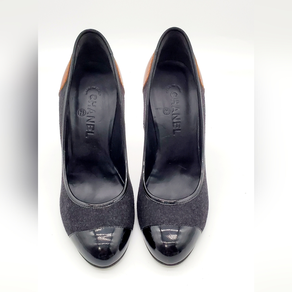Chanel Vintage Heels 40.5